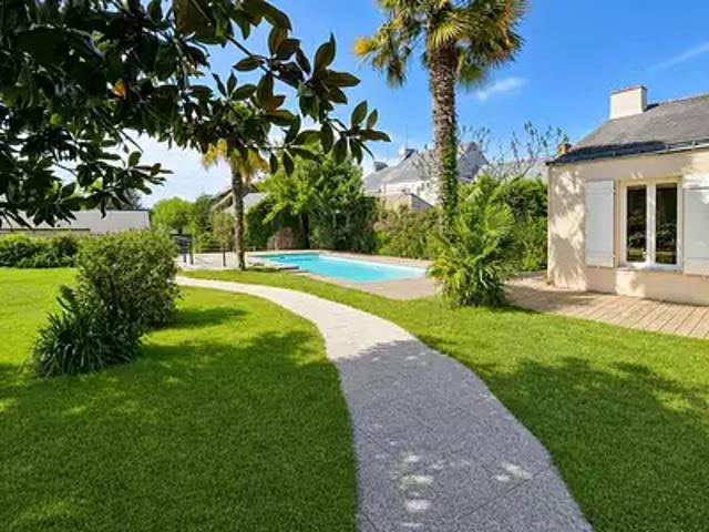 Saint Joachim 44720 Achat / Vente maison 18 pièces t18 piscine jardin