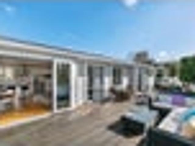 Saint Johns, 4 bedrooms, $930 pw