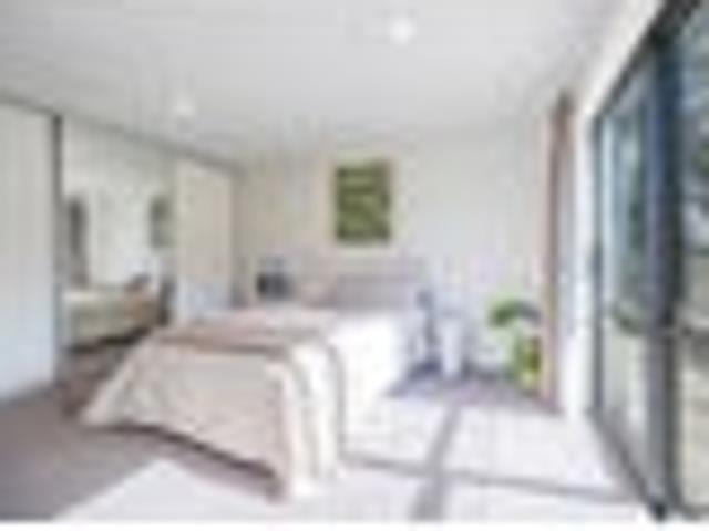 Saint Johns, 1 bedroom, $535 pw