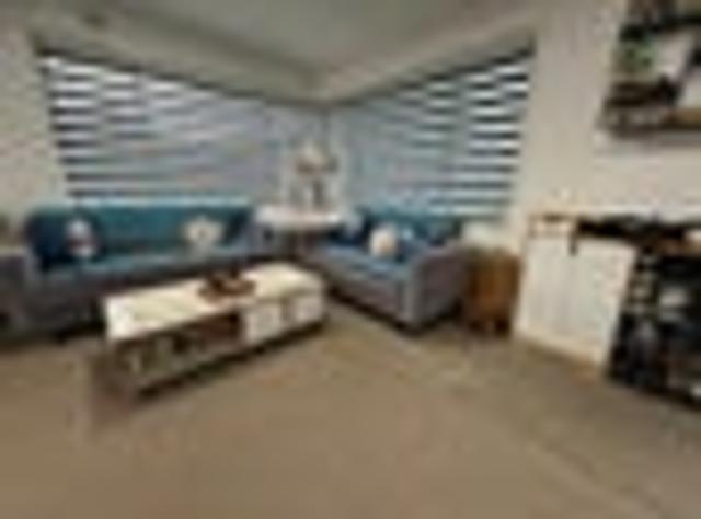 Saint Johns, 2 bedrooms, $560 pw