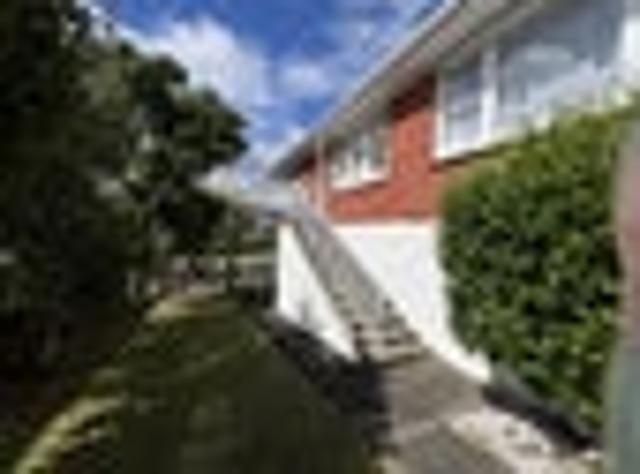 Saint Johns, 2 bedrooms, $590 pw