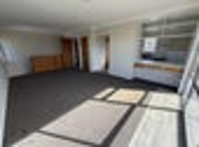 Saint Johns, 3 bedrooms, $675 pw