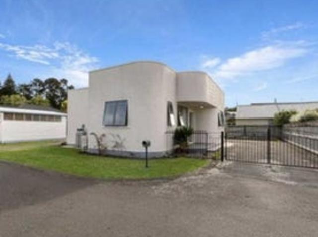 saint johns hill, 2 bedrooms