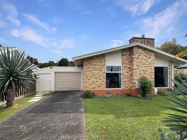 Saint Johns Hill, 3 bedrooms