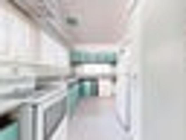 Saint Johns Hill, 5 bedrooms, $690 pw
