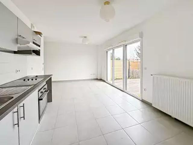 Saint Jory 31790 Location appartement 3 pièces t3 jardin terrasse