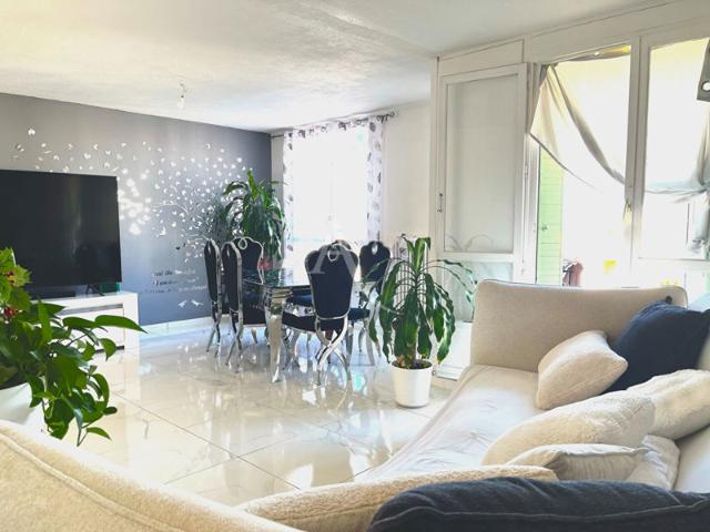 SAINT JOSEPH 13015 Appartement T3/4 avec deux balcons Lumineux stationnement libre