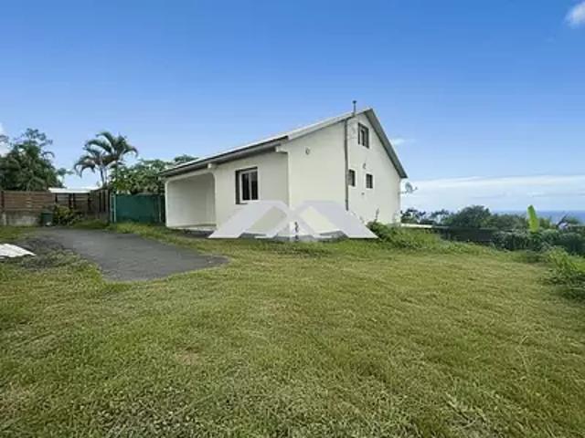 Saint Joseph 97480 Achat / Vente maison 4 pièces t4 terrasse parking
