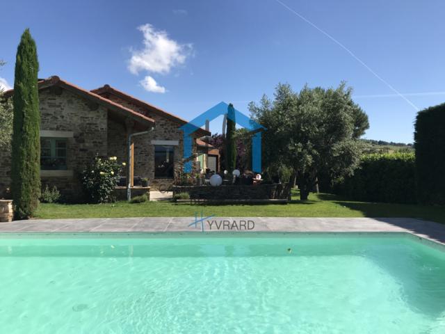 SAINT JOSEPH A proximité du village
