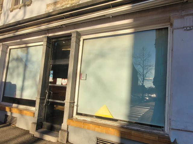 Saint Joseph: local commercial 73m2
