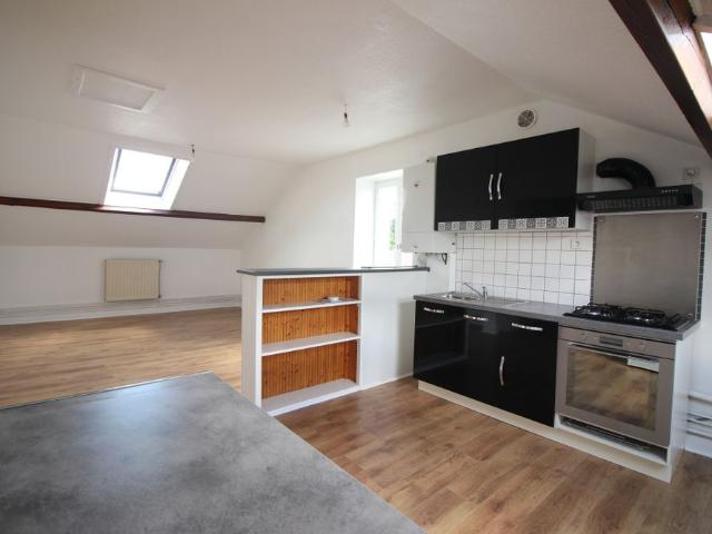 Saint Junien: Appartement de type 3