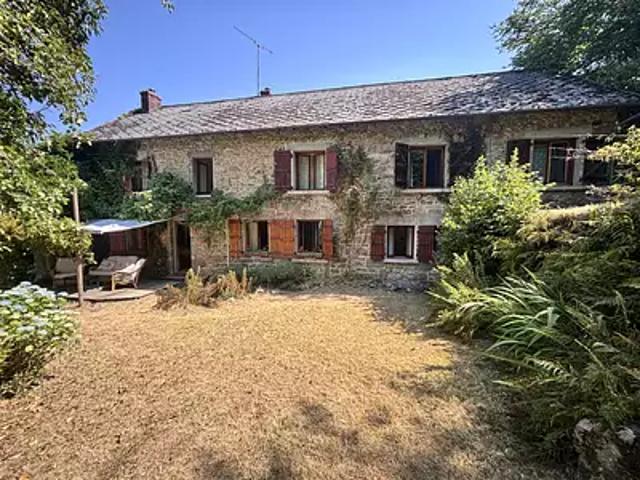 Saint Junien la Bregère 23400 Achat / Vente maison 8 pièces t8