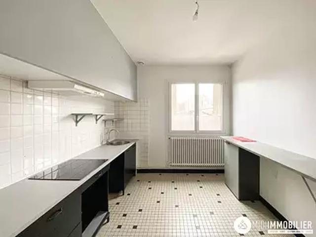 Saint Juéry 81160 Location appartement 5 pièces t5 au dernier étage