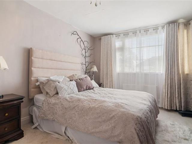 Saint Julian D'Hotman, 3 Silverwood Road, Rathfarnham, Dublin 14 DNG Rathfarnham 4821 MyHome. Ie Residential