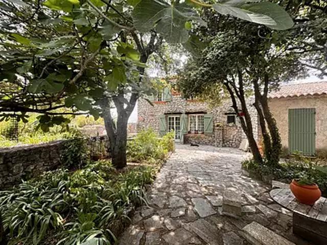 Saint Julien 83560 Achat / Vente maison 6 pièces t6