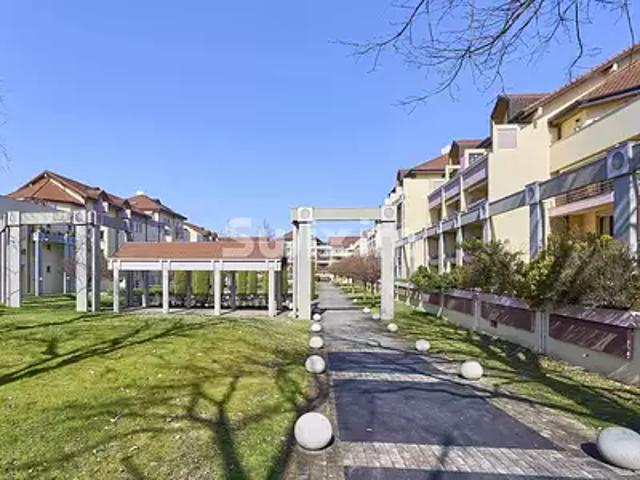 Saint Julien en Genevois 74160 Achat / Vente appartement 5 pièces t5 piscine