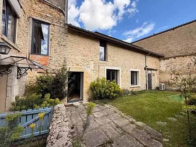 Saint Julien l'Ars 86800 Achat / Vente maison 9 pièces t9