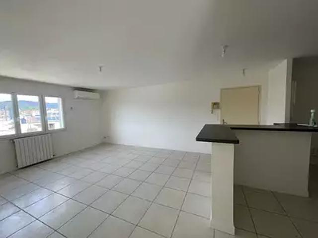 Saint Julien les Rosiers 30340 Location appartement 4 pièces t4