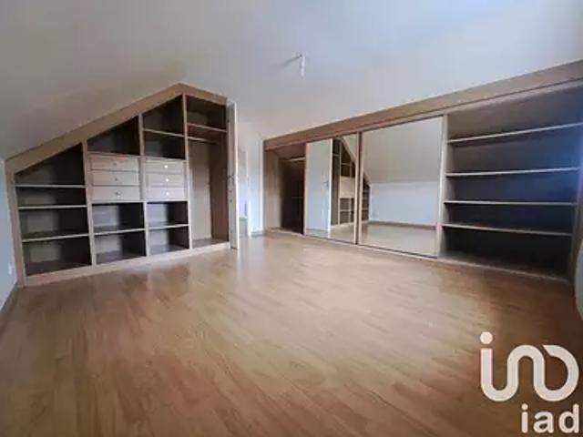 Saint Just en Chaussée 60130 Achat / Vente appartement 3 pièces t3 au dernier étage parking