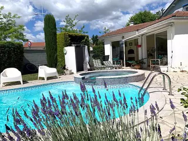 Saint Just Saint Rambert 42170 Achat / Vente maison 6 pièces t6 piscine terrasse