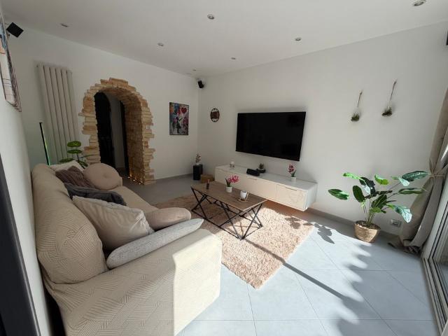 Saint Just Saint Rambert Location Maison 42