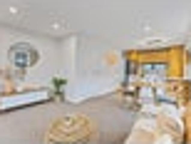 Saint Kilda, 2 bedrooms, $640 pw
