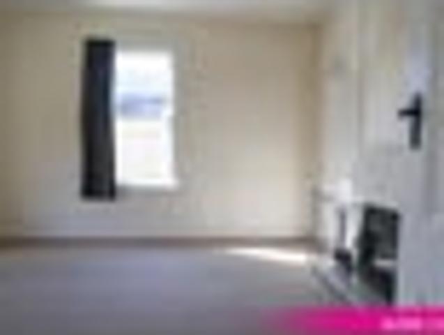 Saint Kilda, 3 bedrooms, $575 pw