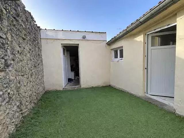 Saint Laurent Médoc 33112 Achat / Vente maison 3 pièces t3 jardin terrasse