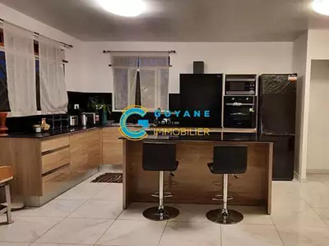 Saint Laurent du Maroni 97320 Location appartement 5 pièces t5 terrasse