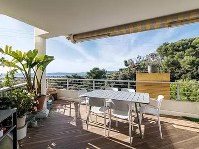 Saint Laurent du Var 06700 Achat / Vente appartement 4 pièces t4 terrasse