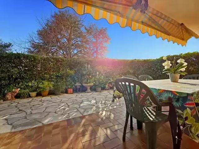 Saint Laurent du Var 06700 Achat / Vente appartement 3 pièces t3 jardin terrasse