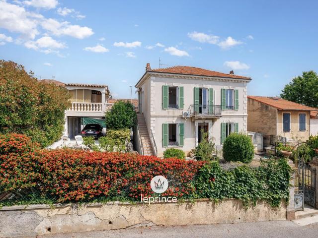 Saint Laurent du Var / Centre Ville Maisons Bourgeoise