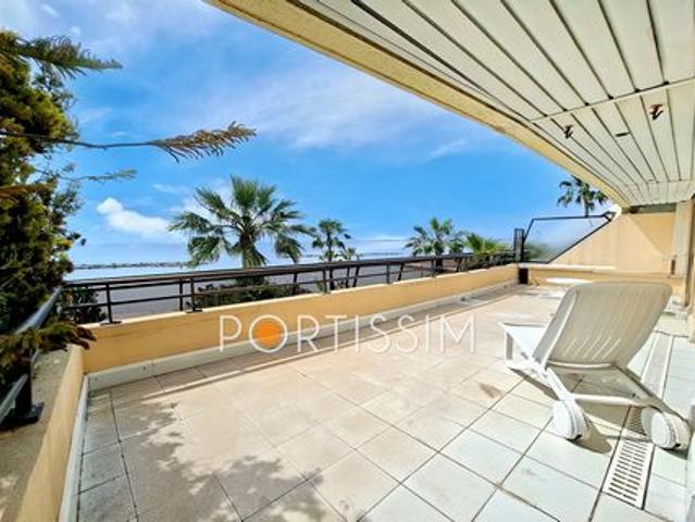 Saint Laurent du Var en front de mer, bel apt de 77m² sur larg
