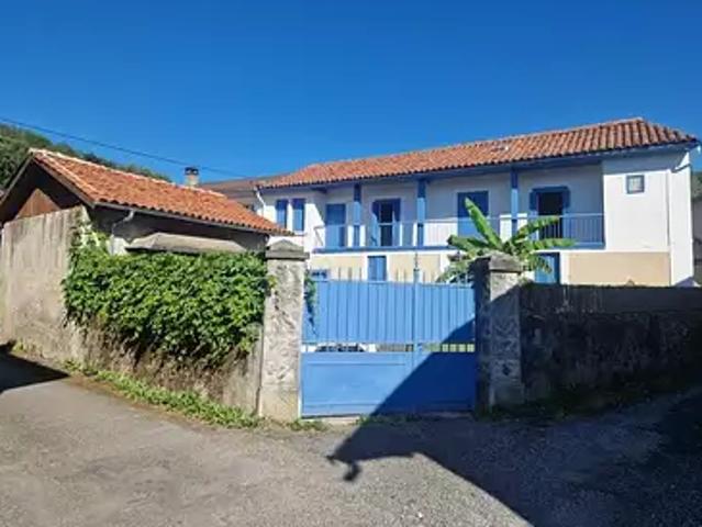 Saint Laurent de Neste 65150 Achat / Vente maison 4 pièces t4 au dernier étage parking
