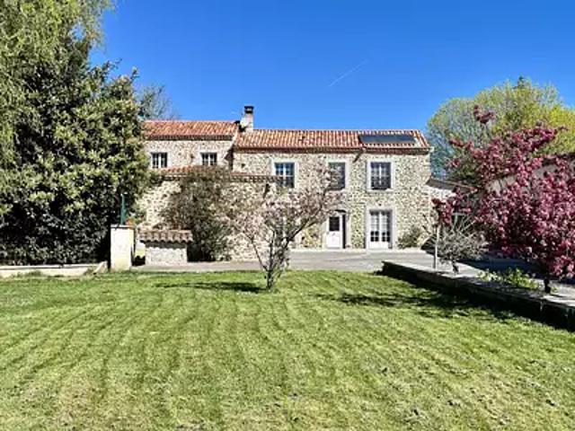 Saint Laurent de Neste 65150 Achat / Vente maison 10 pièces t10 piscine terrasse
