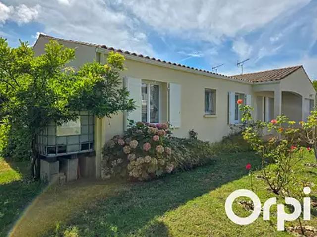 Saint Laurent de la Prée 17450 Achat / Vente maison 5 pièces t5 jardin terrasse