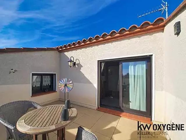 Saint Laurent de la Salanque 66250 Achat / Vente appartement 2 pièces t2 au dernier étage terrasse