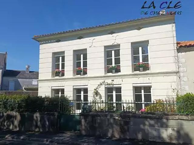 Saint Laurs 79160 Achat / Vente maison 6 pièces t6