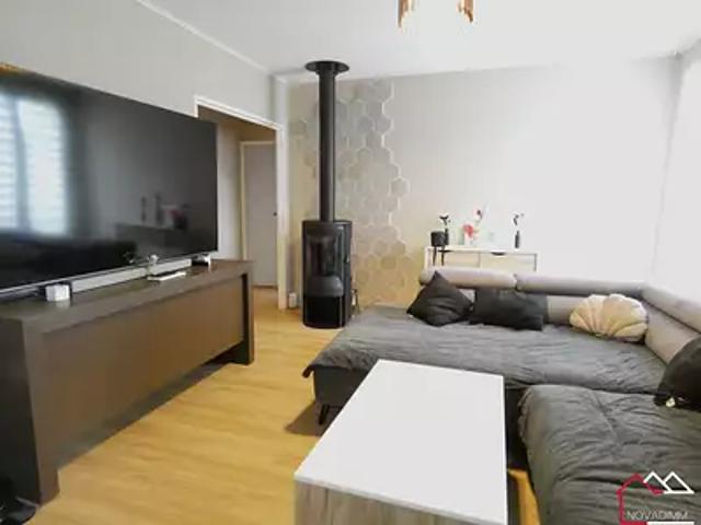 Saint Léon sur l'Isle 24110 Achat / Vente maison 5 pièces t5 parking