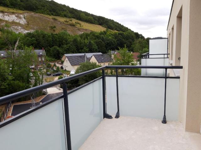 Saint Léger du Bourg Denis Location Appartement 76