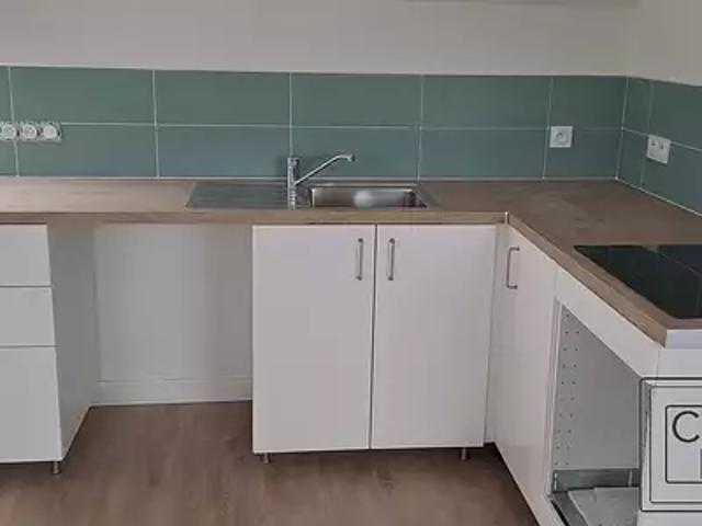 Saint Léger sur Dheune 71510 Location appartement 2 pièces t2 au dernier étage