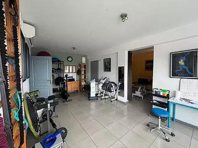 Saint Leu 97436 Achat / Vente divers 4 pièces au dernier étage parking