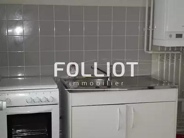 Saint Lô 50000 Location appartement 1 pièce t1 au dernier étage