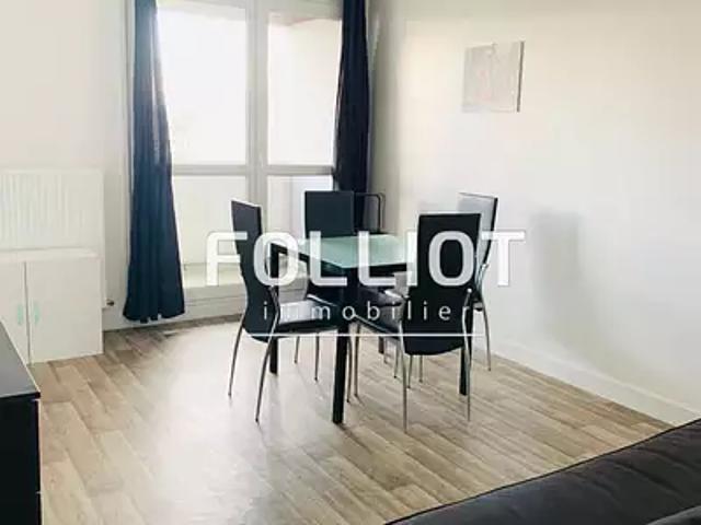 Saint Lô 50000 Location appartement 1 pièce t1 au dernier étage