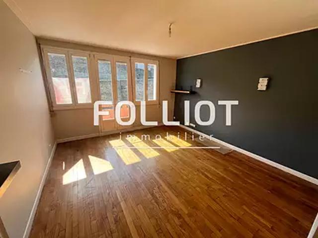 Saint Lô 50000 Location appartement 3 pièces t3 au dernier étage