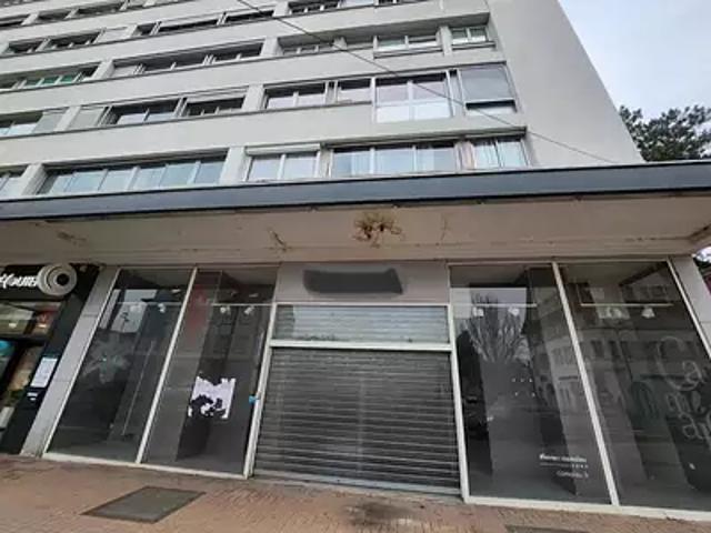 Saint Louis 68300 Achat / Vente divers