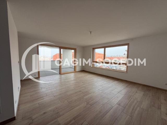 Saint Louis F3 de 69,12 m2 avec balcon, cave et garage dans résidence neuve