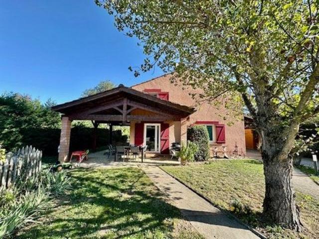 SAINT LYS Coup de cœur assuré pour cette belle maison familiale !