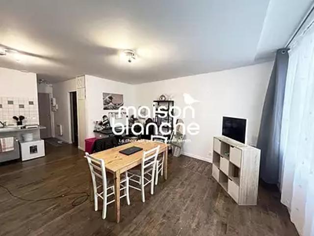 Saint Maixent l'Ecole 79400 Achat / Vente immeuble