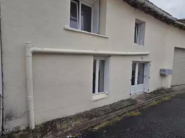 Saint Maixent l'Ecole 79400 Achat / Vente maison 3 pièces t3